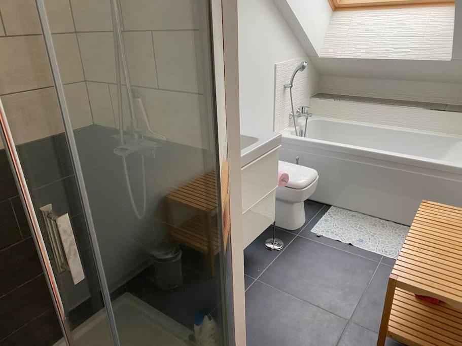 Maison Confortable Pour 10 Personnes Avec Jacuzzi Houlgate Exteriör bild